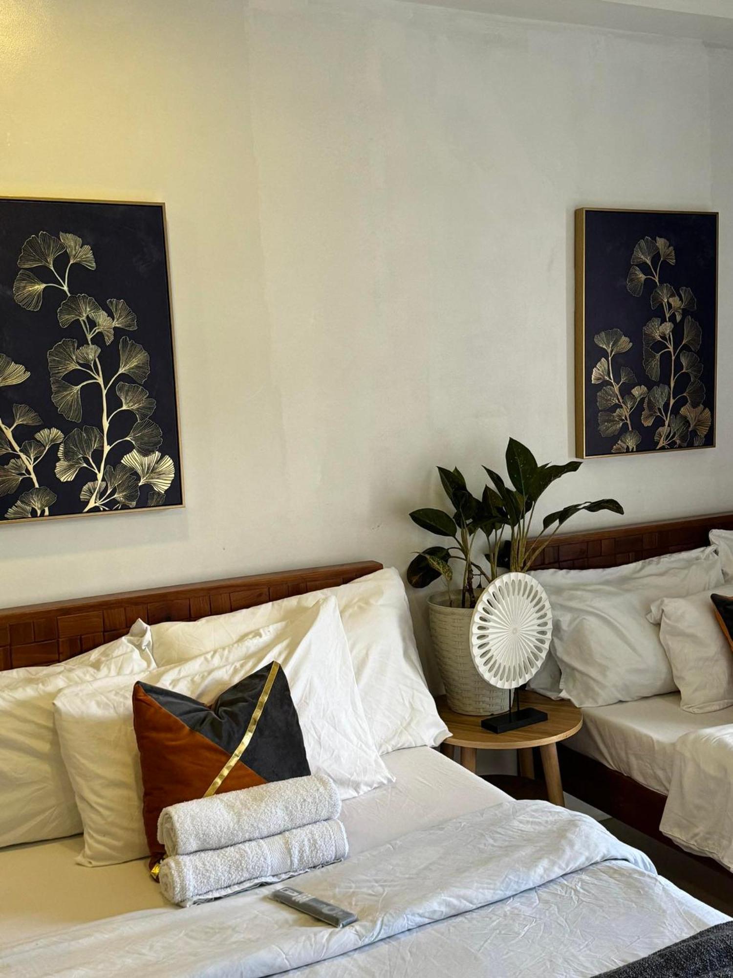 Susana'S Baguio Condotel バギオ エクステリア 写真