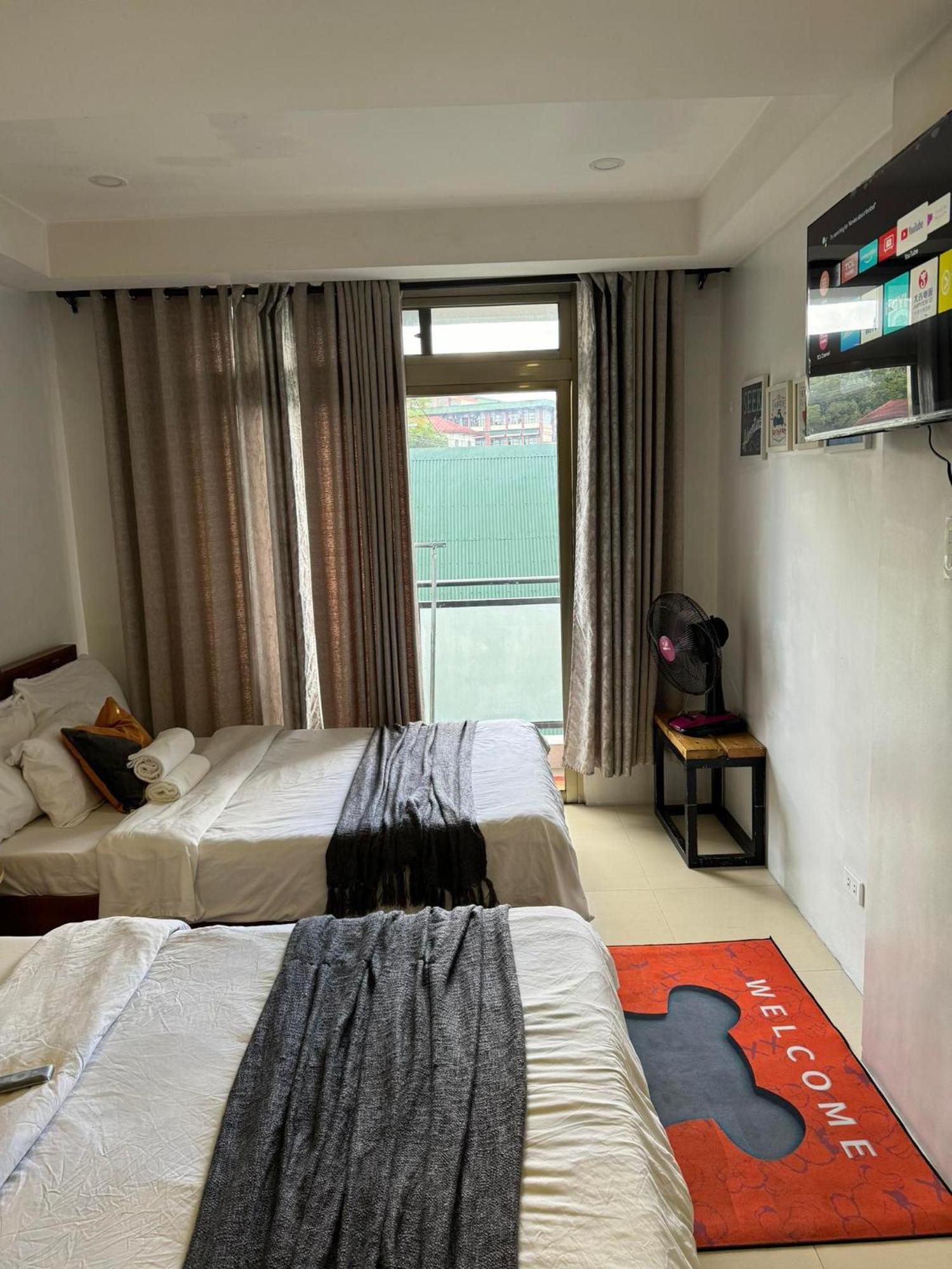 Susana'S Baguio Condotel バギオ エクステリア 写真