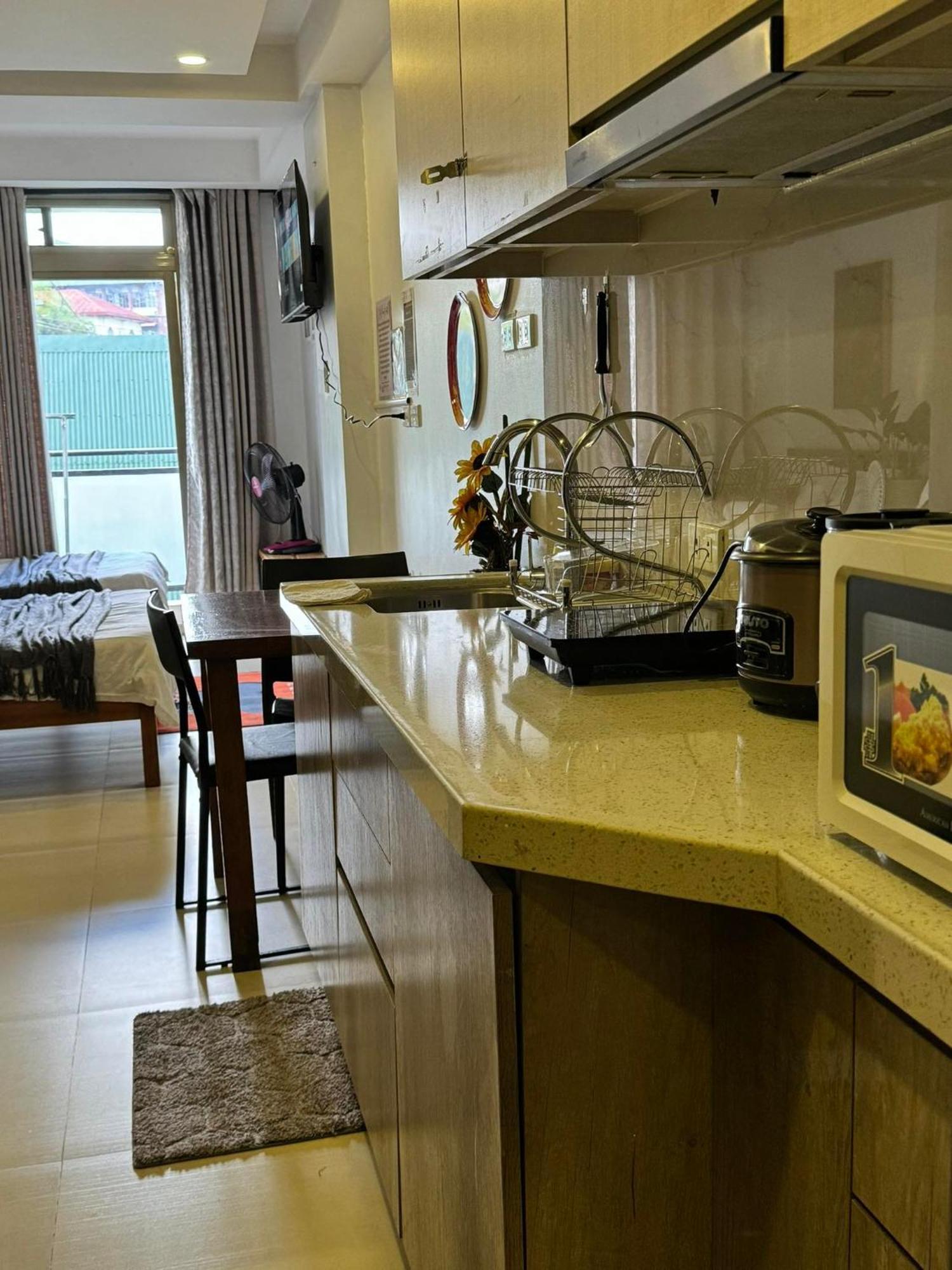 Susana'S Baguio Condotel バギオ エクステリア 写真