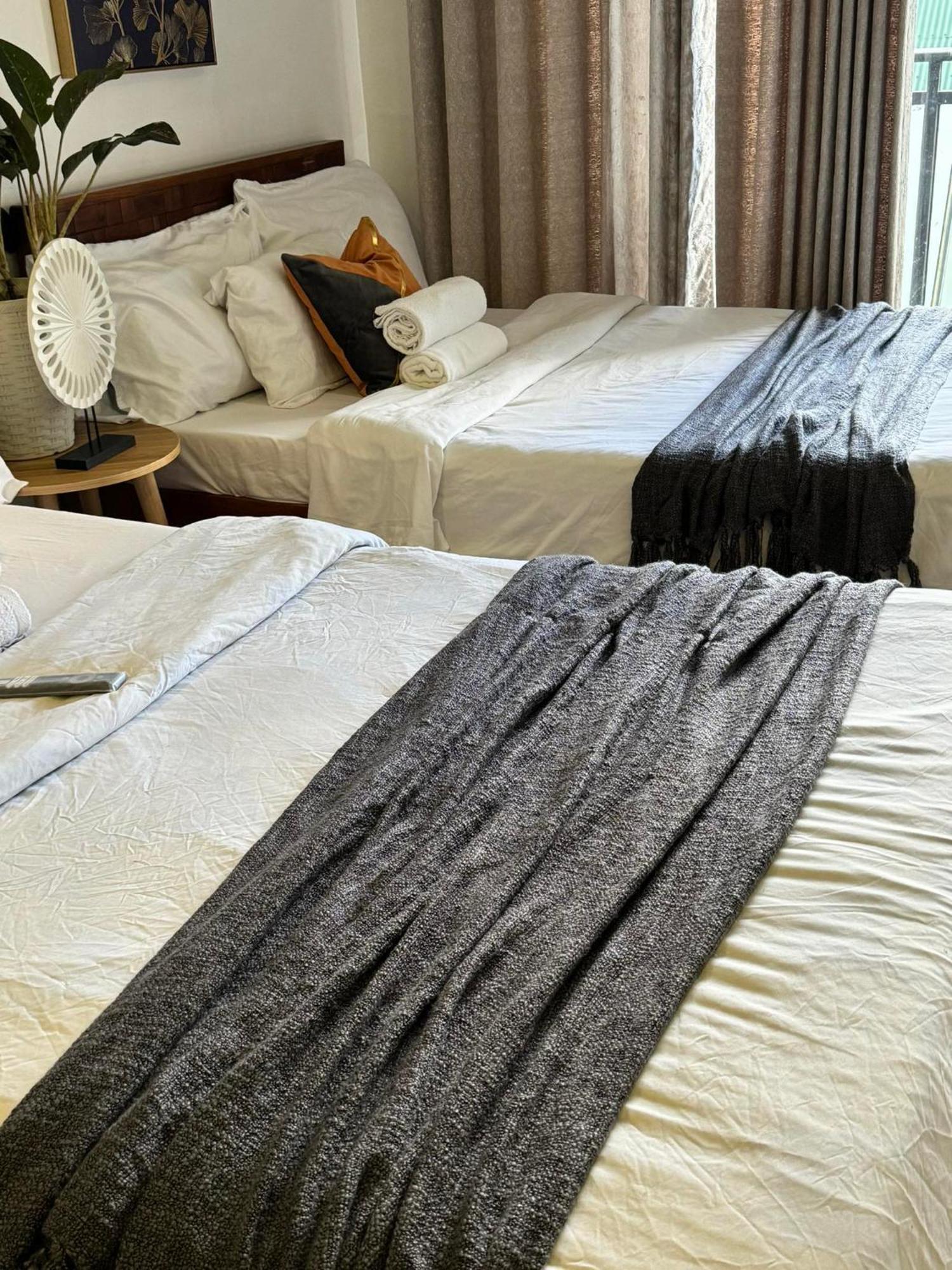 Susana'S Baguio Condotel バギオ エクステリア 写真